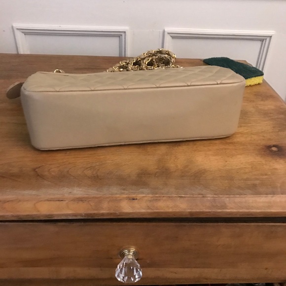 Vintage CHANEL Double Chain Purse - Picture 7 of 15